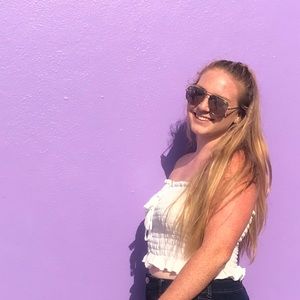 Meet your Posher, Natalie